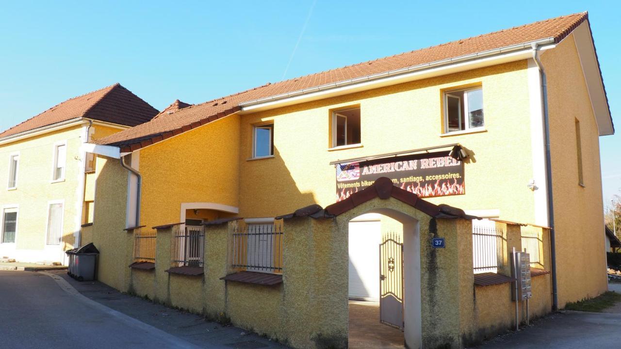 Le Logis De La Garenne Hotel Morestel Kültér fotó