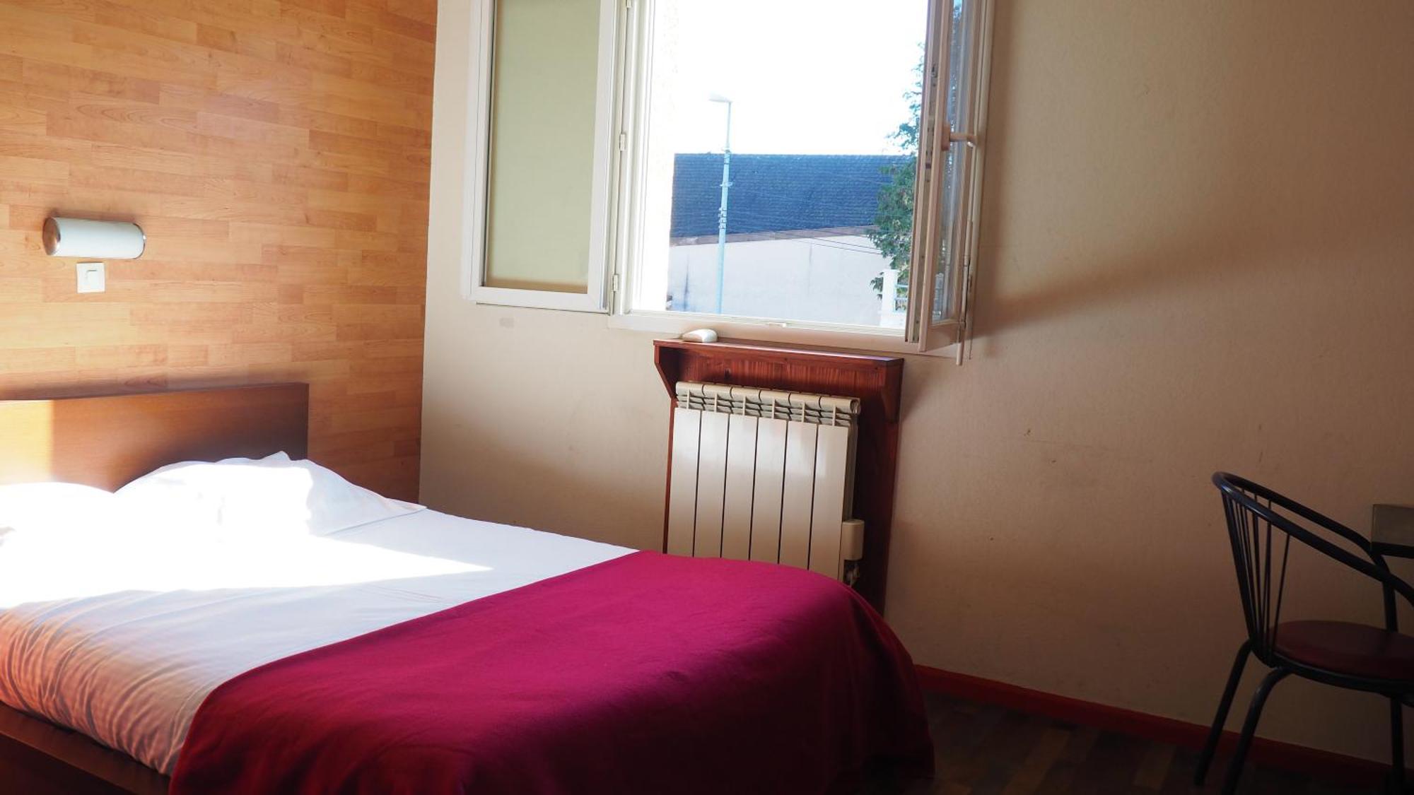 Le Logis De La Garenne Hotel Morestel Kültér fotó