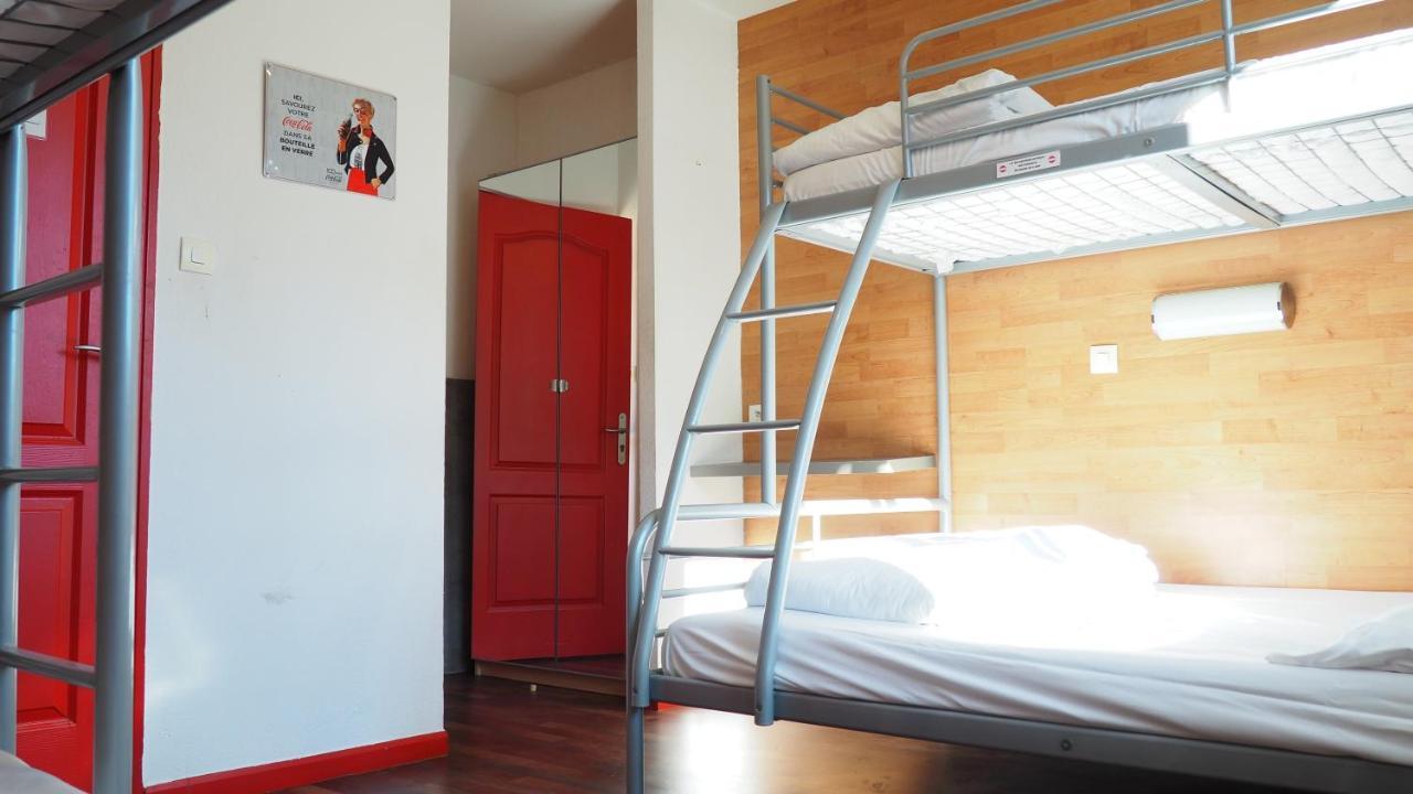 Le Logis De La Garenne Hotel Morestel Kültér fotó